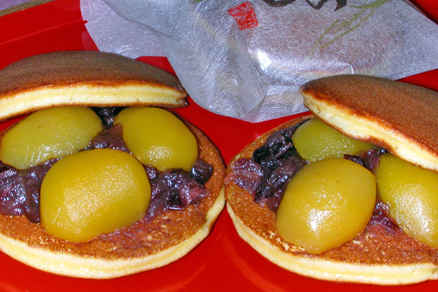 kuridorayaki